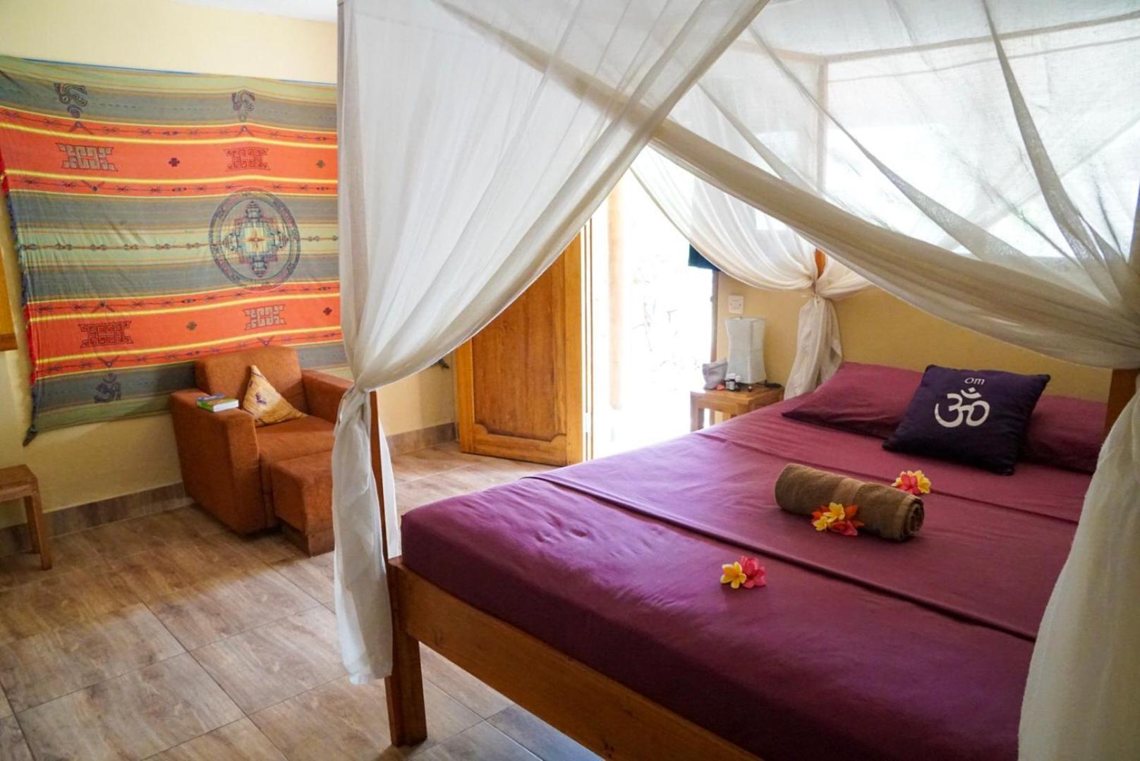 H2O Peaceful Yoga Resort Гили Еър Стая снимка